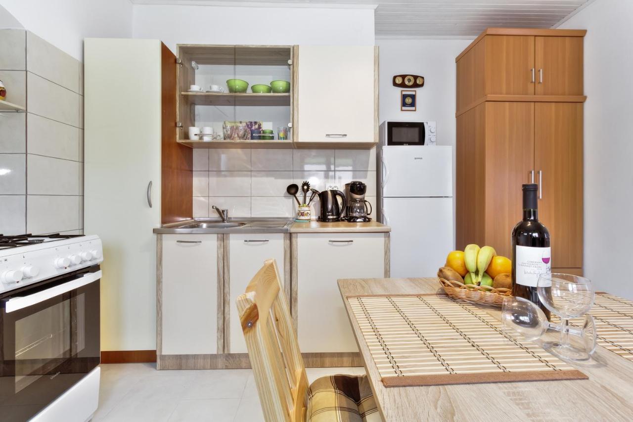 Apartments Grassi By Rent Istria Umag Exterior foto